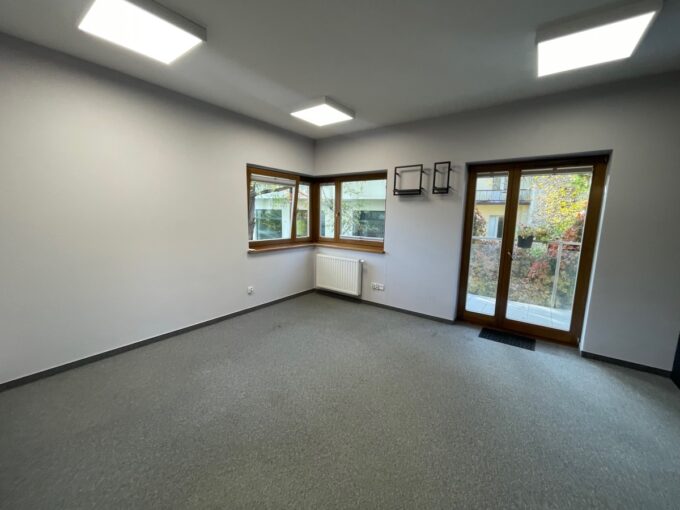 Biuro na Osiedlu Oficerskim do wynajęcia