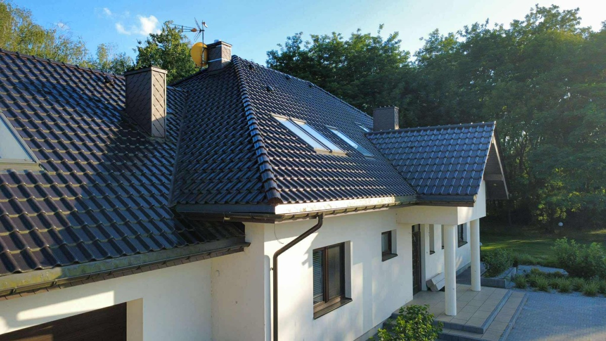 243703_3.jpg