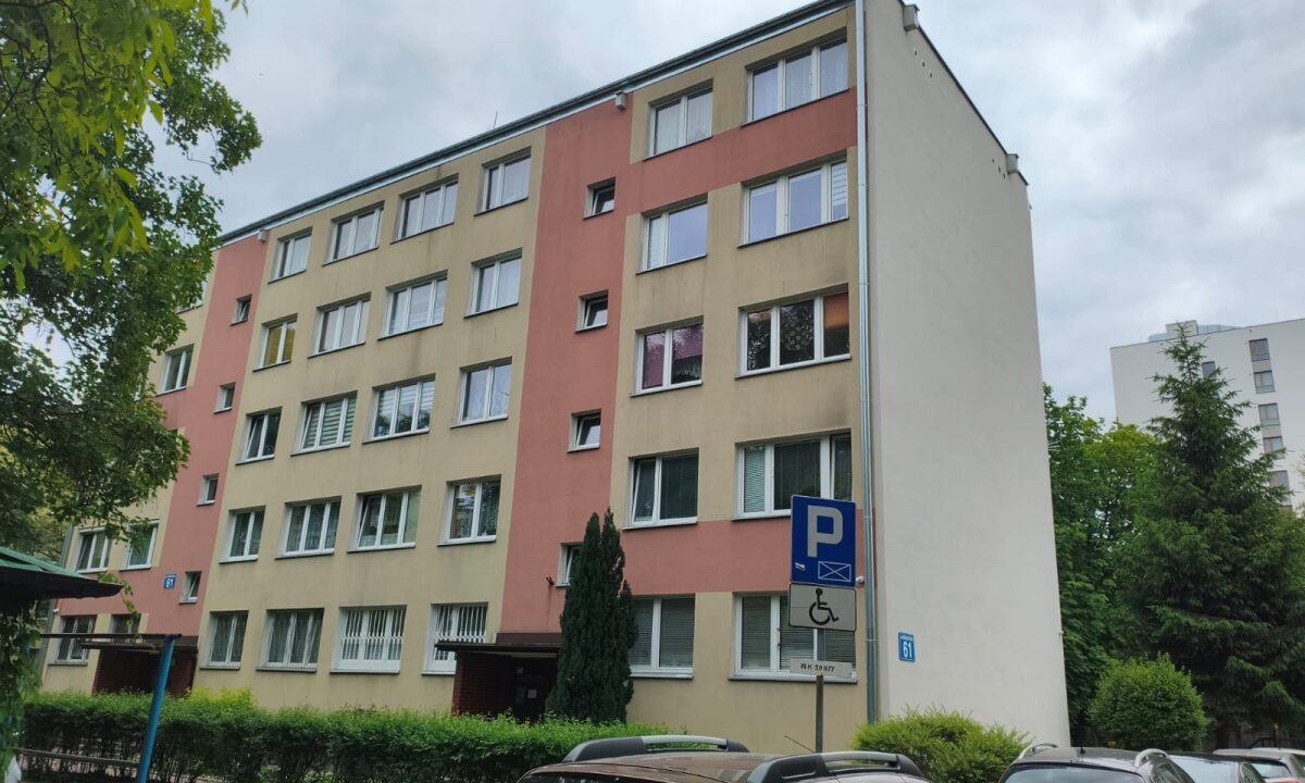 245149_3