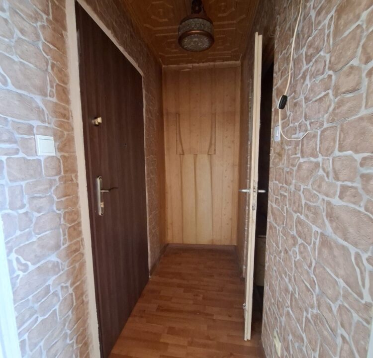 243672_3
