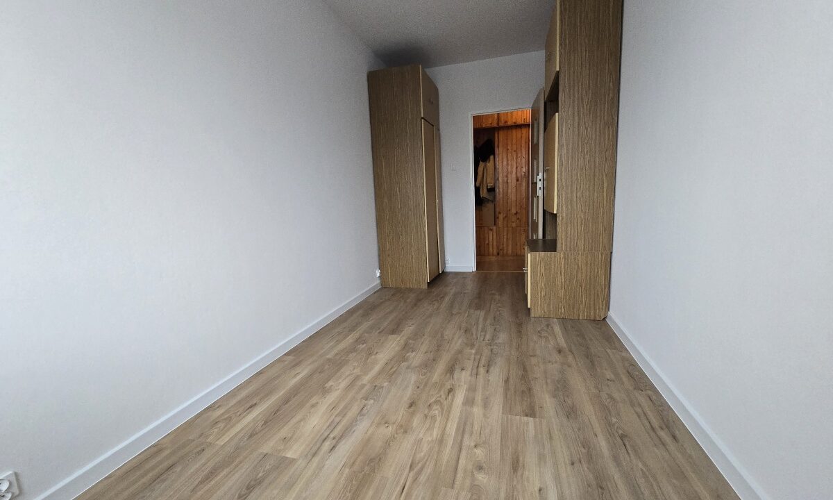 246520_3