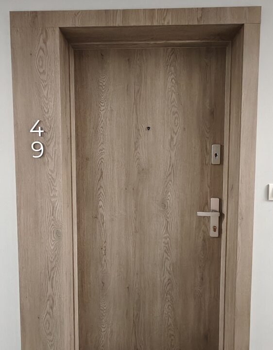 257352_3