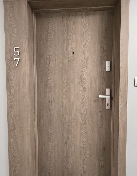 257360_3