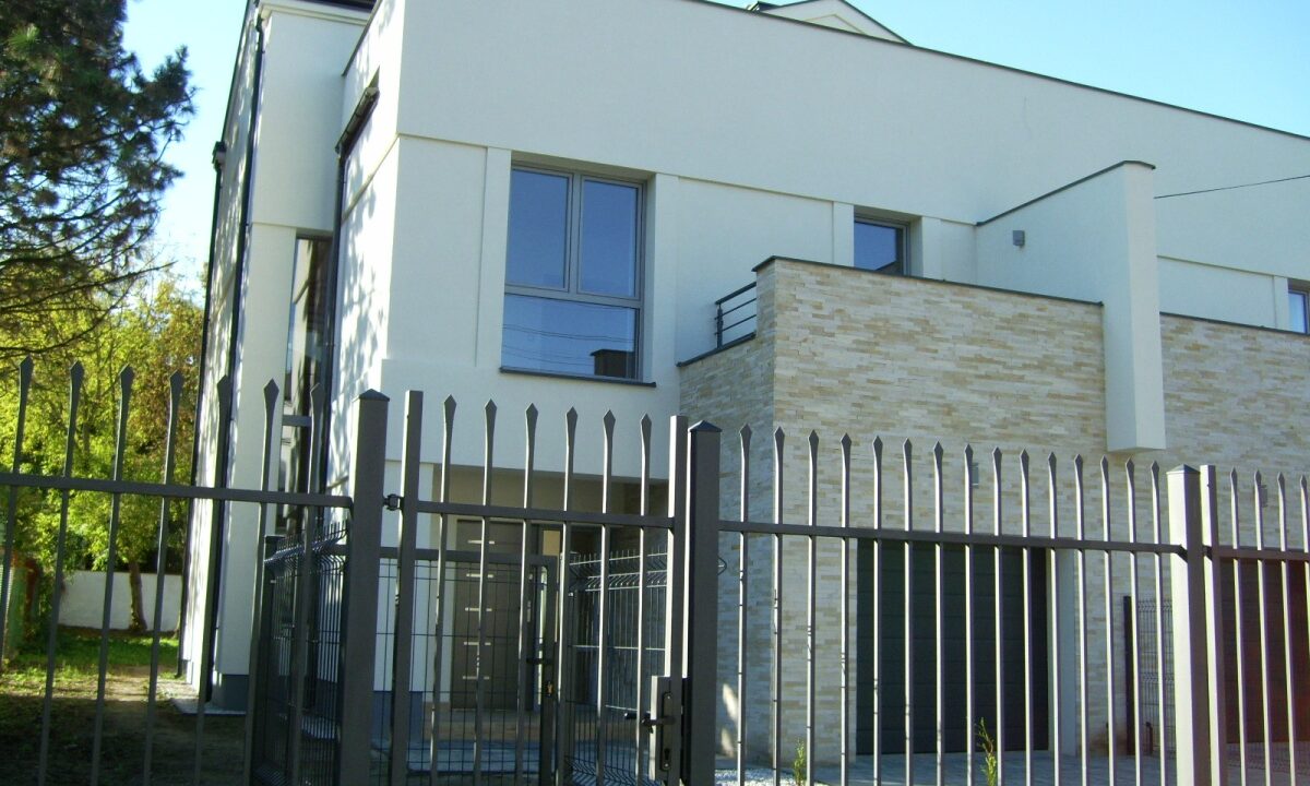 258118_3.jpg